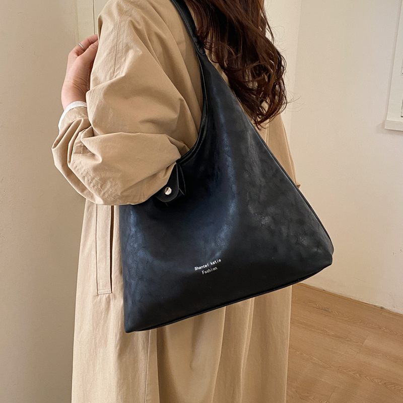 Luxury Bags Quiet - Женская сумка-хобо из искусственной кожи: тихая