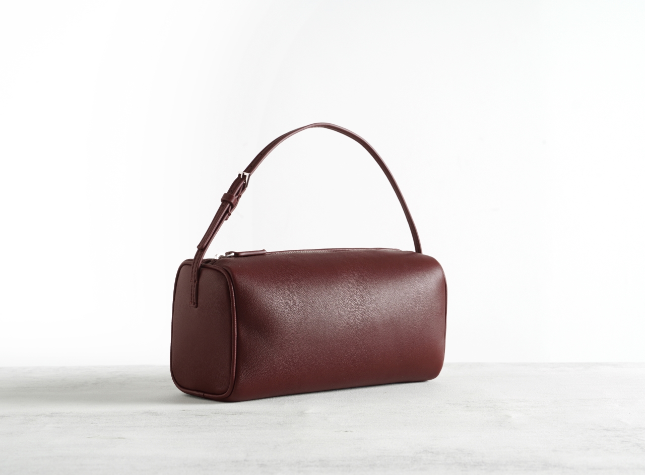 Женская минималистичная кожана – обзор и цена Luxury Bags Quiet