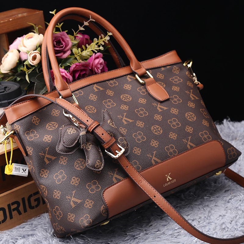 Легкая люксовая женская сумка  – обзор и цена Luxury Bags Collection
