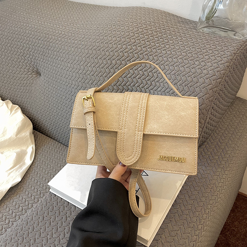 Женская сумка высокого класса  – обзор и цена Luxury Bags Jacquemus